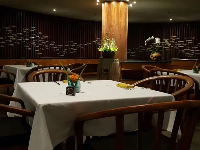 Gambar Makanan Ocean Terrace Restaurant 16