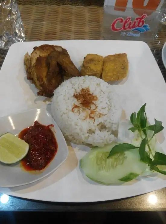 Gambar Makanan Rumah Makan Ria Khas Ibu Ruth 3