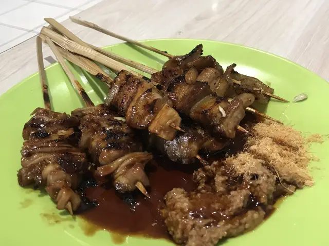 Gambar Makanan Sate Babi Ko Encung 11