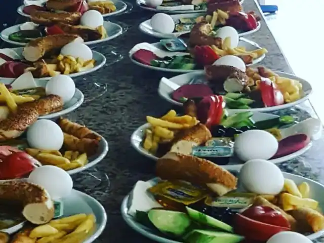 Yörük Obası Hünkar Çadırı Restorant Cafe & Serpme Köy Kahvaltısı'nin yemek ve ambiyans fotoğrafları 17
