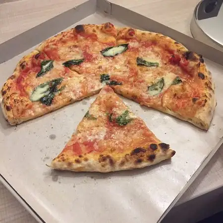 Gambar Makanan Double Zero Pizzeria 3