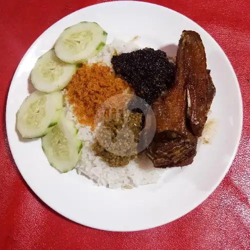 Gambar Makanan Bebek Goreng Jaya Eva Madura 6