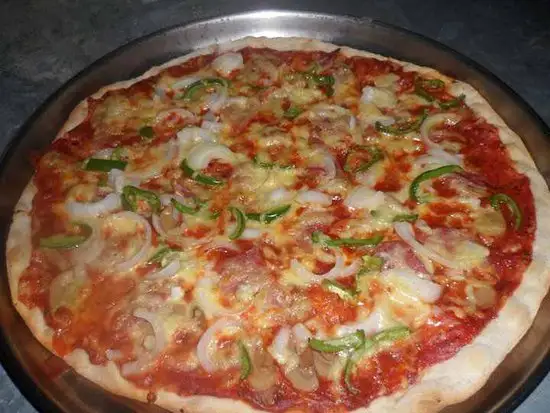 Greeno'z Pizzaria Food Photo 7
