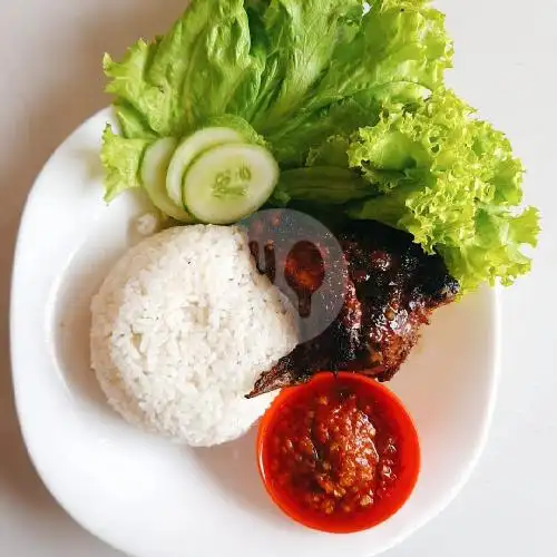 Gambar Makanan Ayam Penyet Dapoer Nashwa, Raya Cisauk 5