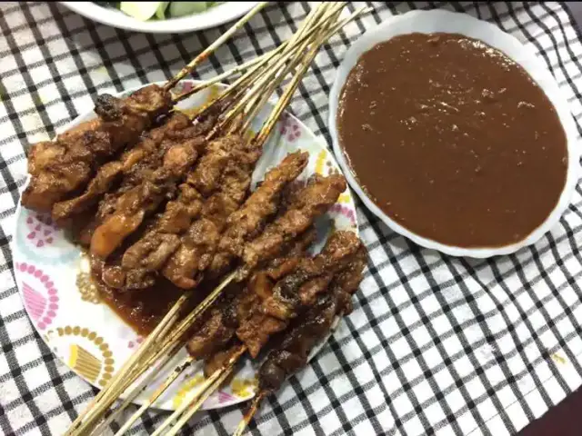 Gambar Makanan Sate Ayam Barokah H Basiri 6