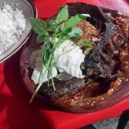 Gambar Makanan Nasi Goreng & Kerang Seafood Warung Embuh Maning, Banyuwangi 14
