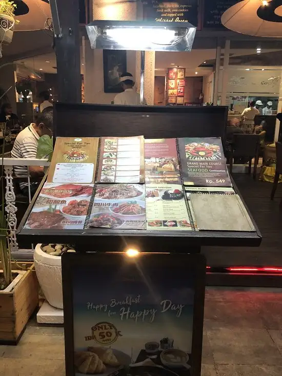 Gambar Makanan Coco Bistro Kuta 8