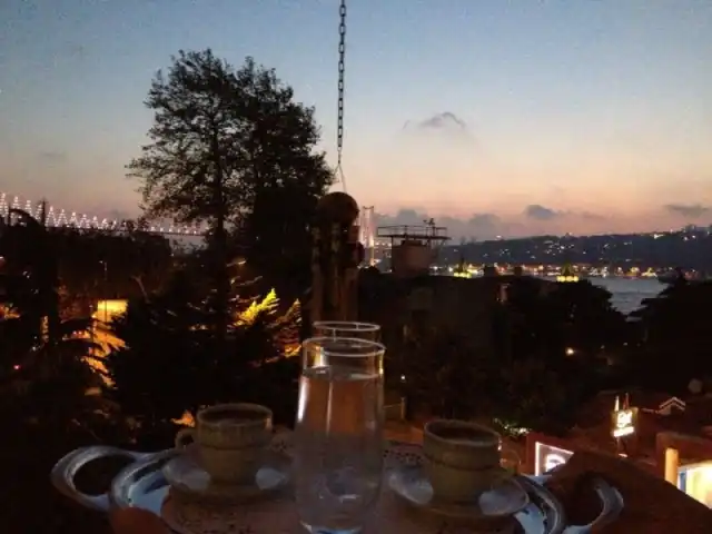 Beylerbeyi Bosphorus Palas'nin yemek ve ambiyans fotoğrafları 16