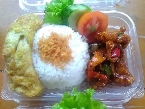 Ayam Geprek dan Gongso BINTANG PREZTO, Jebres