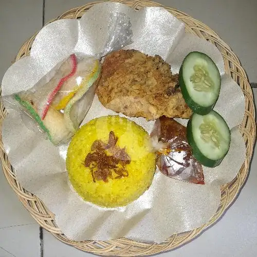 Gambar Makanan Nasi Kuning Salma, Kuta 10