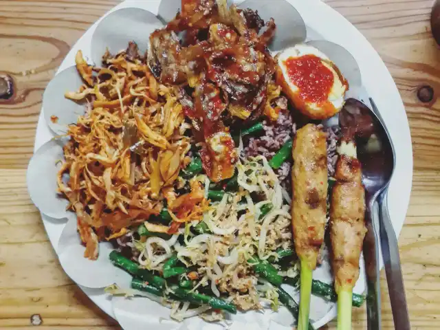 Gambar Makanan Nasi Pedes Bali Barong 8