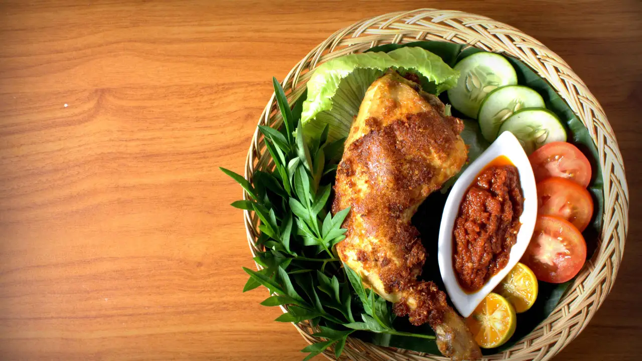 Ayam Penyet Bakso Warung Kenangan Ibu