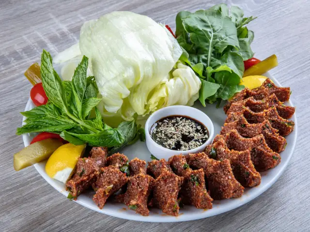 Adıyaman Çiğ Köftecisi Cengiz Usta'nin yemek ve ambiyans fotoğrafları 1