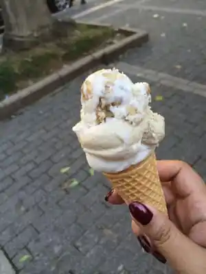 Yaşar Usta&apos;nın Dondurması'nin yemek ve ambiyans fotoğrafları 1