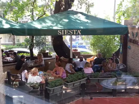 Caffe Siesta - Kükürtlü'nin yemek ve ambiyans fotoğrafları 7