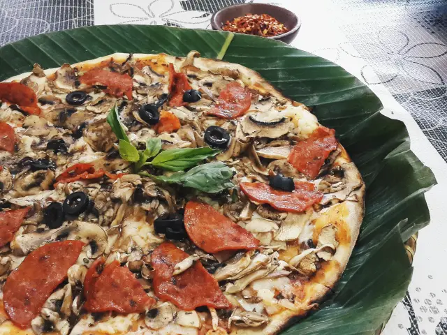 Gambar Makanan LaCroazia Pizza Bakar 1