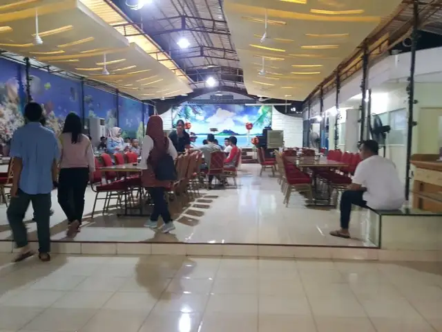 Istana Laut Seafood Restaurant