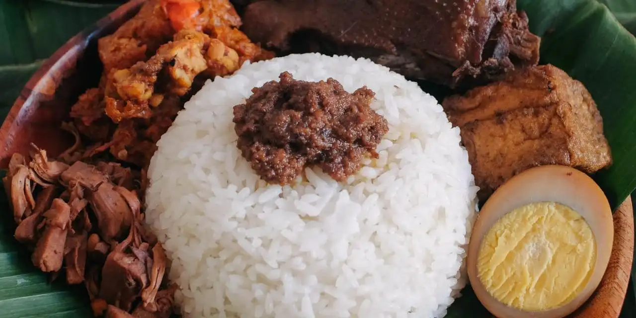 Gudeg Wijilan "Bu Dim", Umbulharjo