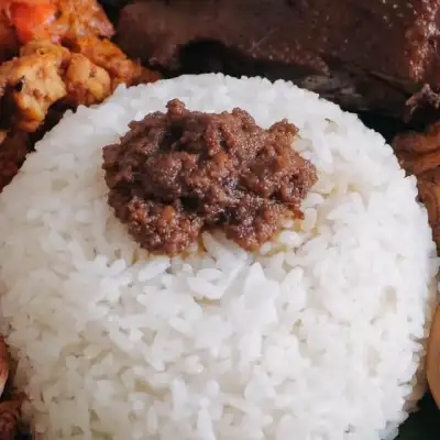 Gudeg Wijilan "Bu Dim", Umbulharjo