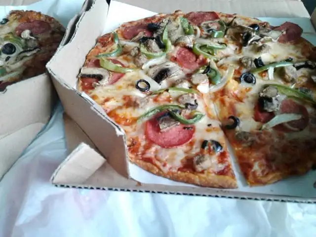 Gambar Makanan Domino's Pizza 2