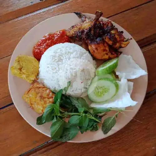 Gambar Makanan Pecel Lele Selera Sambal Mentah Dua Saudara, Serpong 18