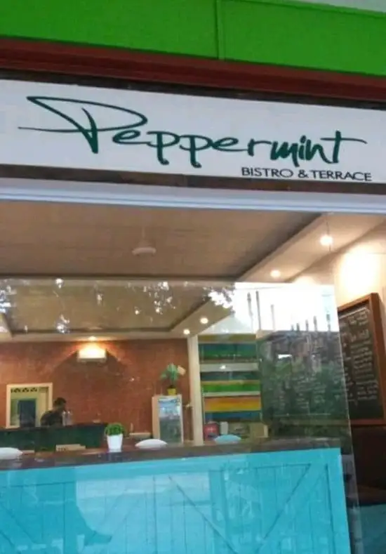 Gambar Makanan Peppermint Bistro & Terrace 3