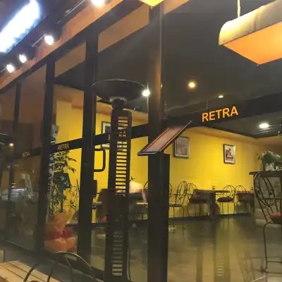 Retra Cafe