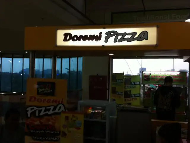 Gambar Makanan Doremi Pizza 2