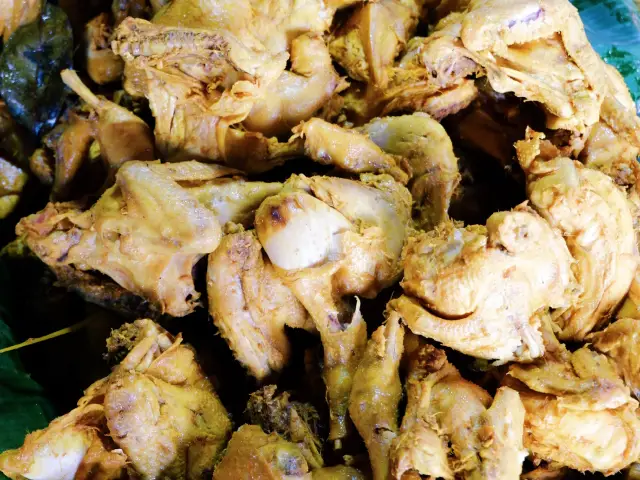 Gambar Makanan Ayam Goreng Aroma 3 10