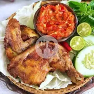 Gambar Makanan Nasi Goreng Seafood & Ayam Bakar Ibu Yani 18