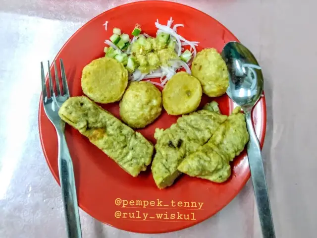 Gambar Makanan Pempek Tenny 9