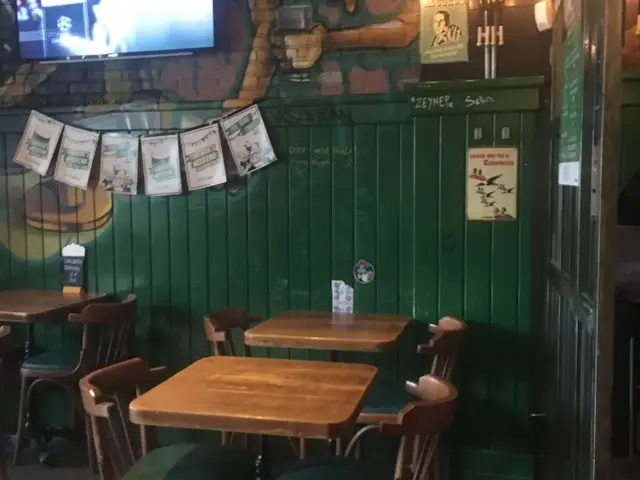 Dubliner Irish Pub Restaurant'nin yemek ve ambiyans fotoğrafları 54