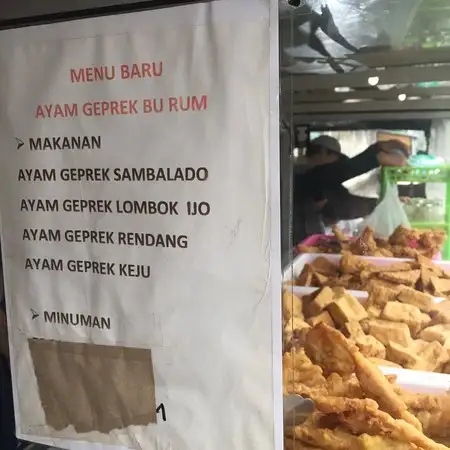 Gambar Makanan Ayam Geprek Bu Rum 13