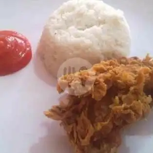 Gambar Makanan Natural Chicken And Burger, Dau Residence 11
