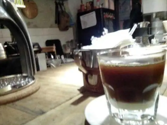 Gambar Makanan Kopi Ketjil Artisan Coffee 2