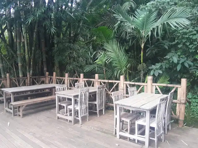 Gambar Makanan Bamboo Forest Restaurant by WHM 7