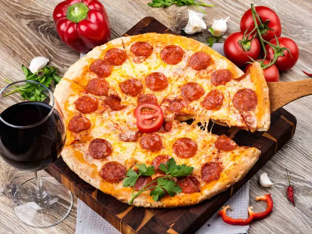 Kebab Kebab Pizza - BGH