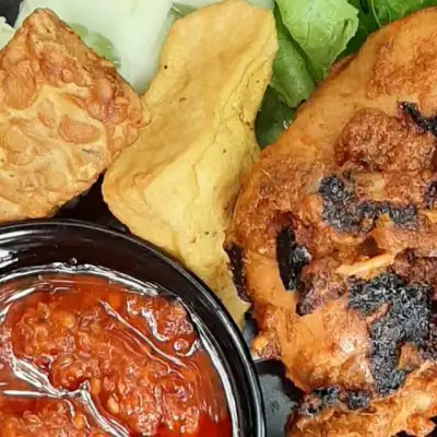 Ayam Bakar Bu Ira, Sukajadi