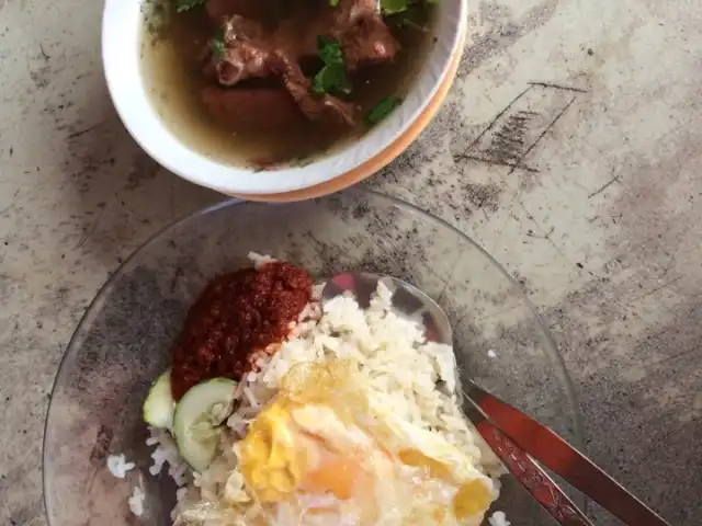 Pak Aziz Corner ( Nasi Lemak & Sup Wan Zainab) Food Photo 2