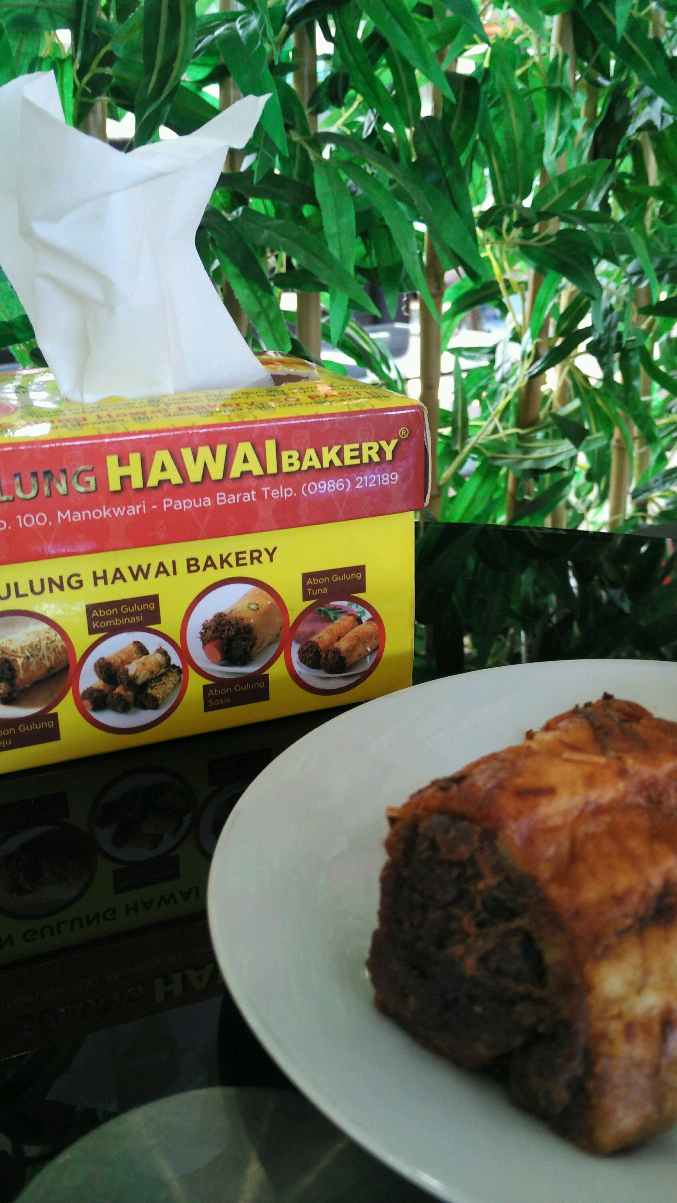 Abon Gulung Hawai Bakery terdekat Restoran dan Tempat Makan Bakery