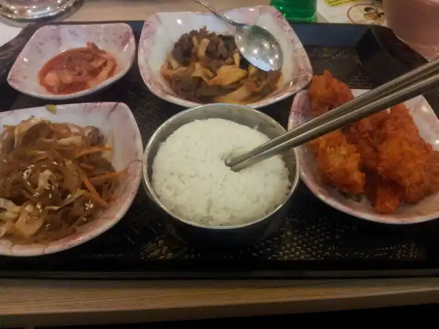 Gambar Makanan Mujigae Bibimbab & Casual Korean Food 2