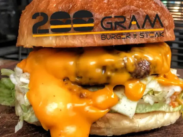 Burger & Sausage 200 Gram'nin yemek ve ambiyans fotoğrafları 43