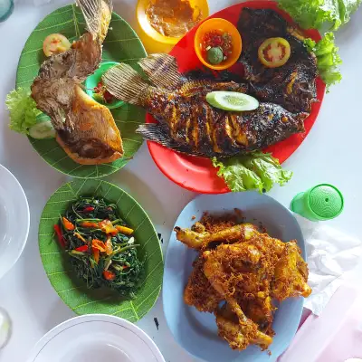 Rumah Makan Ibu Hj. Kokom