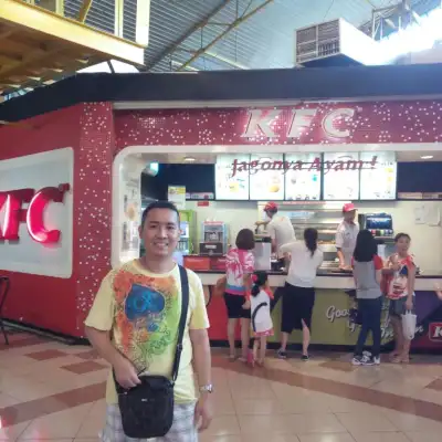 KFC Pasar Atom