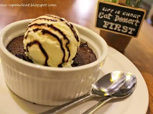 Tazza Cafe & Patisserie Food Photo 2