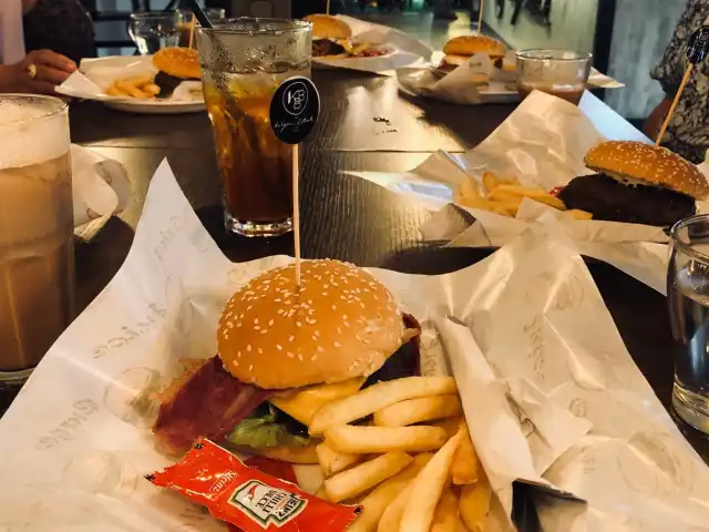 KB Burger Bakar Food Photo 11