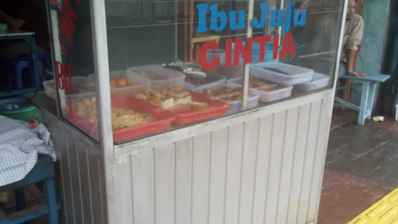 Nasi Ulam Garuda Ibu Juju