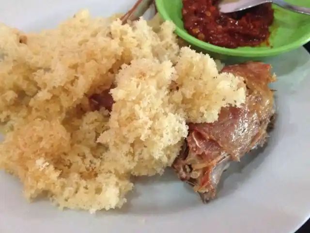 Gambar Makanan Ayam Goreng Mbok Berek Ny. Astuti 20