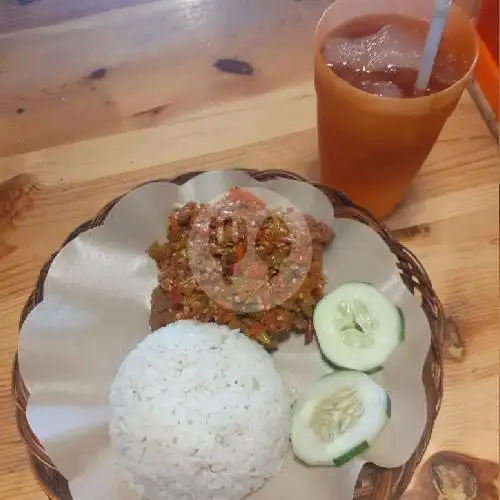 Gambar Makanan Salad Buah , Es Buah & Ayam Geprek Dafa, Nurdin Dg Tutu 8