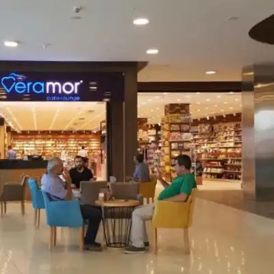 Veramor Cafe Lounge